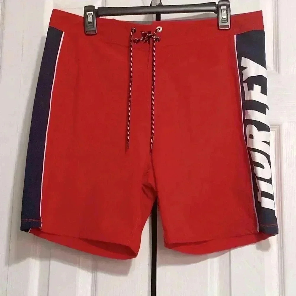 Hurley men’s board shorts red white & blue size 32